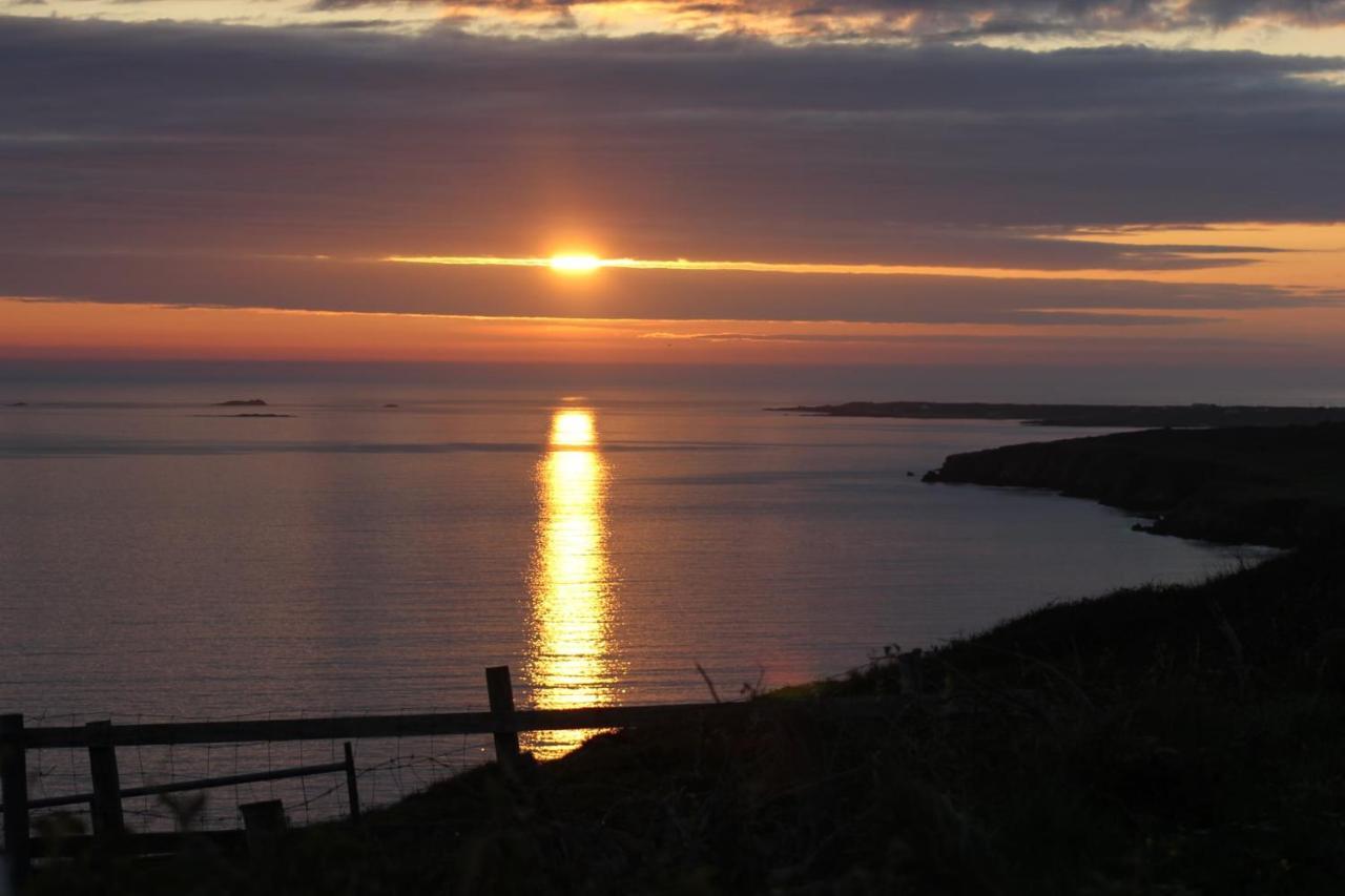 Clifden Bay Lodge Екстер'єр фото
